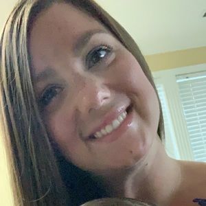 Meet your Posher, Becky